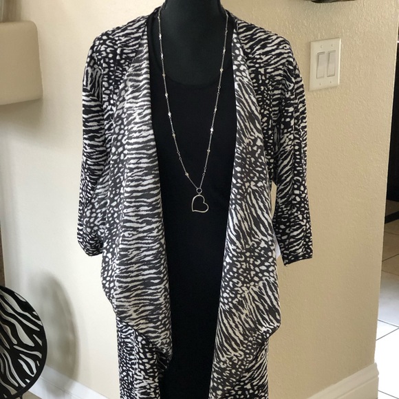 LuLaRoe Other - Lularoe Shirley Cardigan